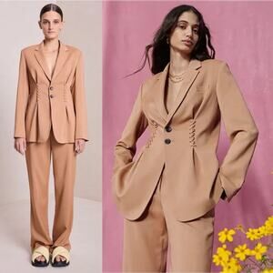 Women's Tan Blazer